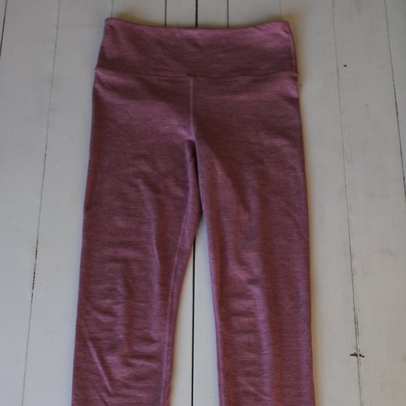 GAP Baby Pink Matching Work Out Set (Leggings and Sports Bra), Size XS - Picture 7 of 11